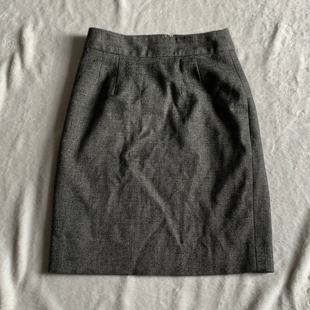 Banana Republic pencil skirt size 00 petite